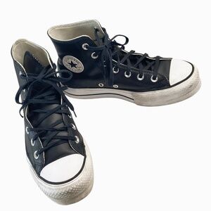 CONVERSE Chuck Taylor All Star Leather High Top Platform Sneaker (Women) Sz 6